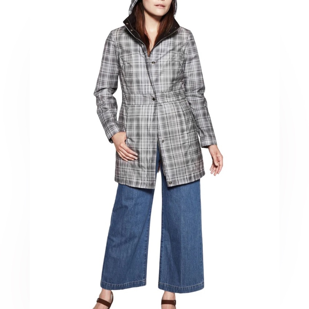 Alpinetek plaid fill two way zipper rain coat with hood women’s size medium